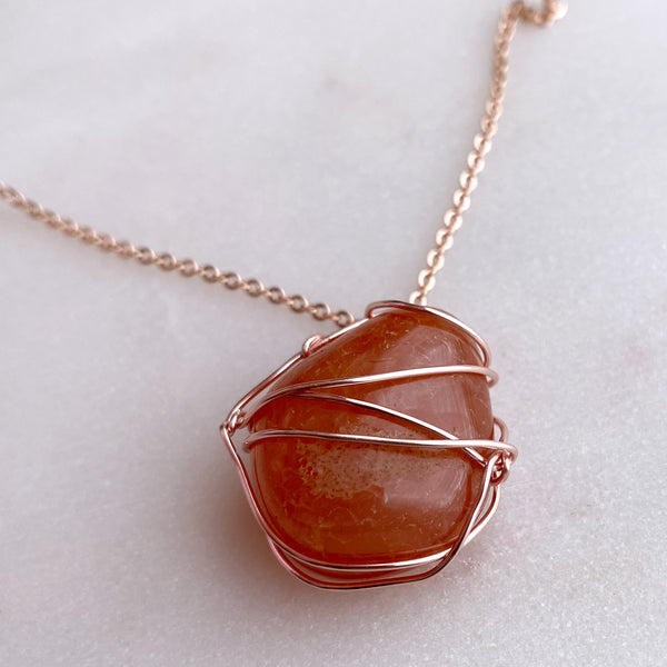 Carnelian Tumbled Crystal Gemstone Wirewrapped 01 - 16 Kt Rose Gold plated chain necklace Handmade Jewelry - Great gift