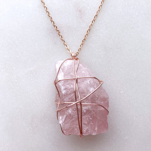 Rose Quartz Raw Crystal Gemstone Wirewrapped 01 - 16 Kt Rose Gold plated chain necklace Handmade Jewelry - Great gift