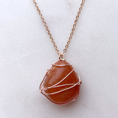 Carnelian Tumbled Crystal Gemstone Wirewrapped 01 - 16 Kt Rose Gold plated chain necklace Handmade Jewelry - Great gift